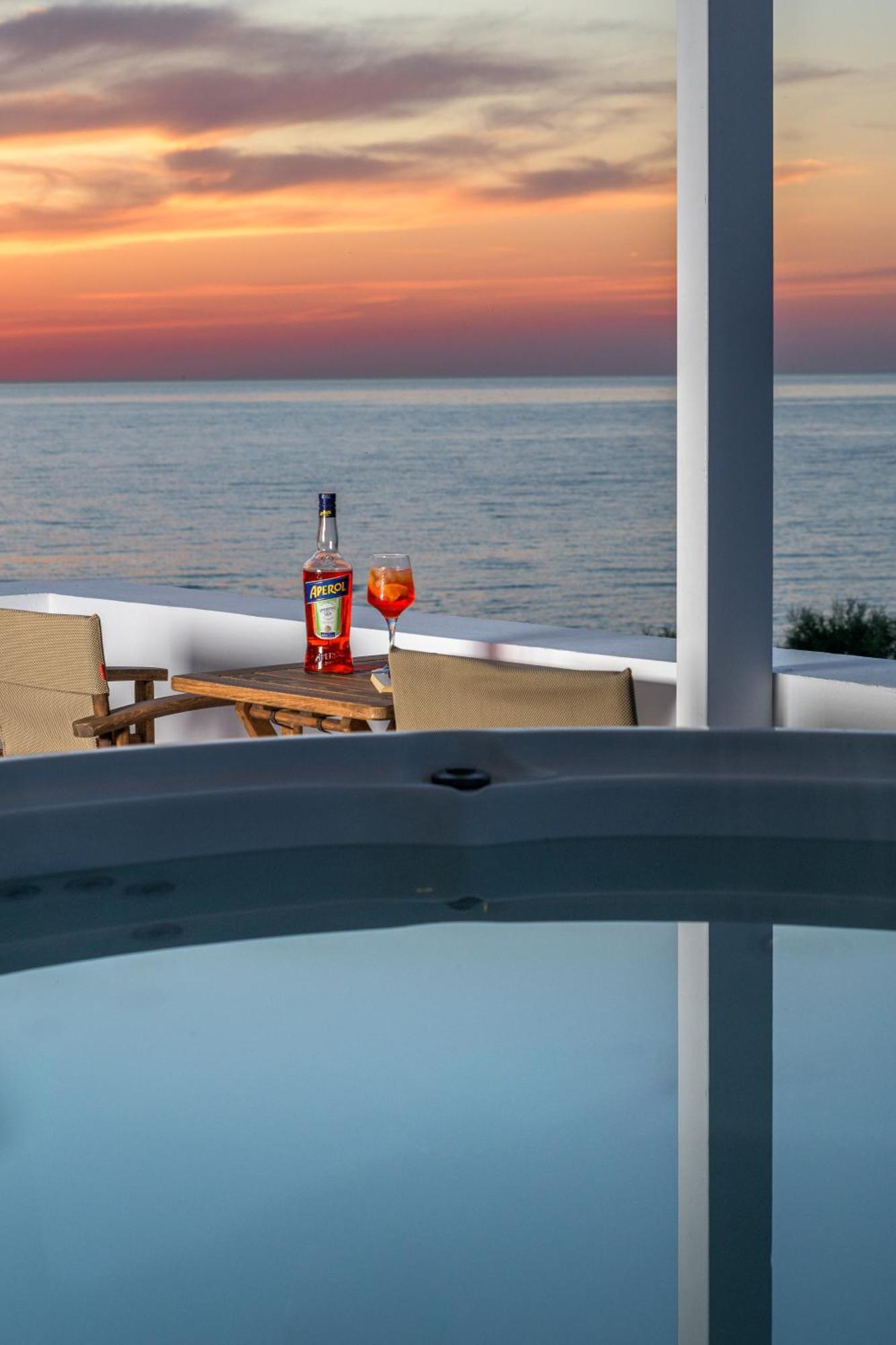 Villa Marisol Pollonia ภายนอก รูปภาพ
